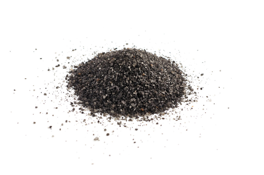 Sea Salt, Black, Fine served out of the pack